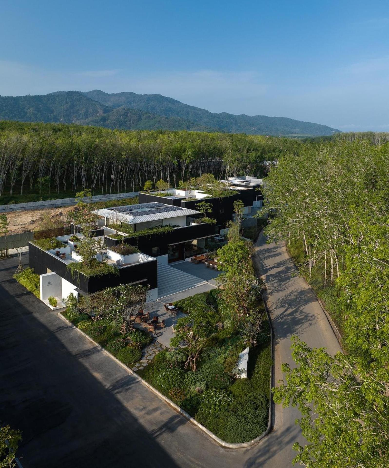 Tree O'Clock Pool Villa - Phuket 타랑 외부 사진